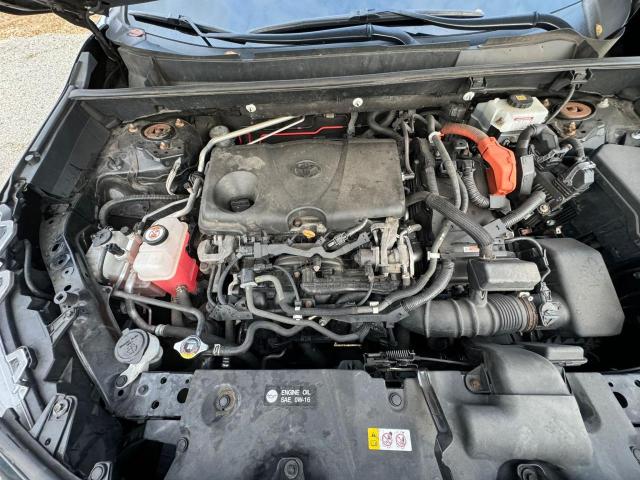 82482464-2019-toyota-rav4_7