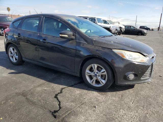 82489374-2014-ford-focus_4