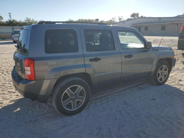 82508654-2012-jeep-patriot_3