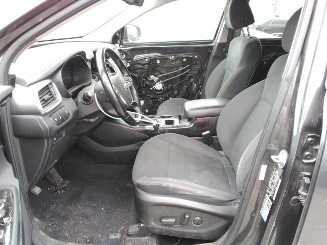 82515883-2019-kia-sorento_7