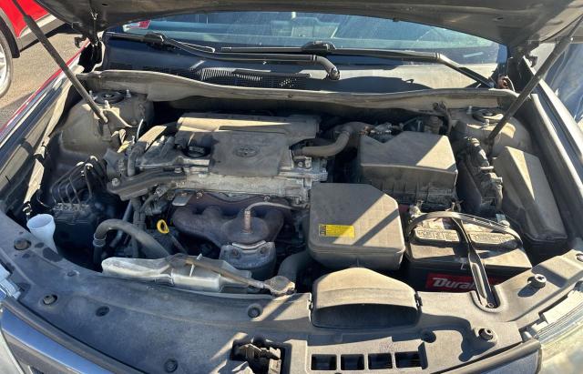 82552804-2012-toyota-camry_7