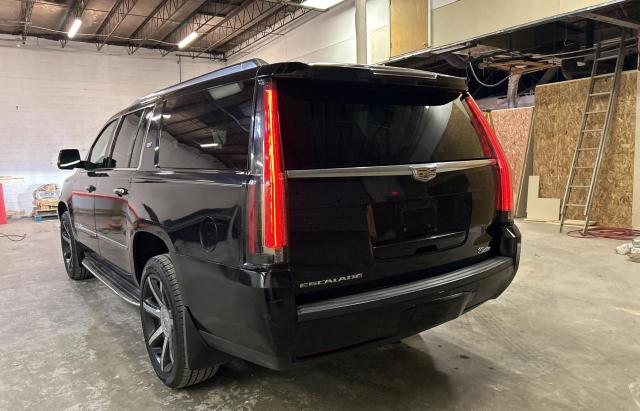 82598883-2015-cadillac-escalade_3