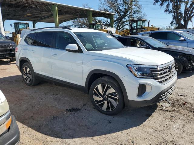 82617994-2024-volkswagen-atlas_4