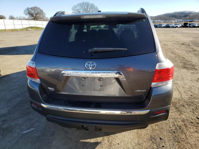 82637064-2012-toyota-highlander_6