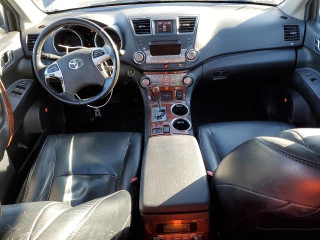 82637064-2012-toyota-highlander_8