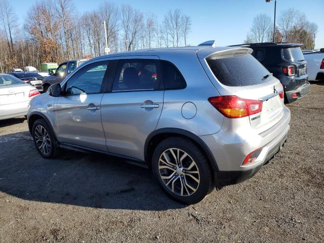 82643644-2019-mitsubishi-outlander_2