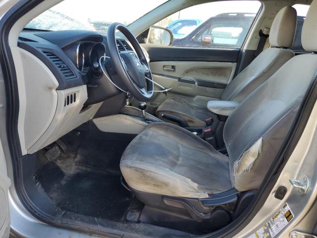 82643644-2019-mitsubishi-outlander_7