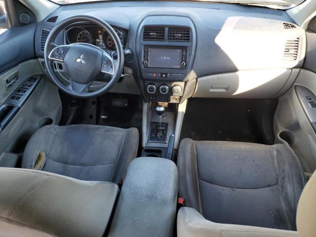 82643644-2019-mitsubishi-outlander_8