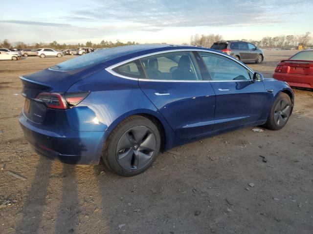 82645744-2019-tesla-model-3_3