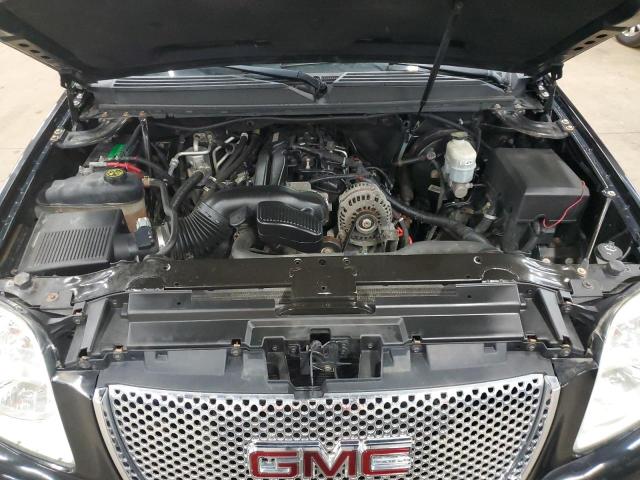 82647194-2013-gmc-yukon_12