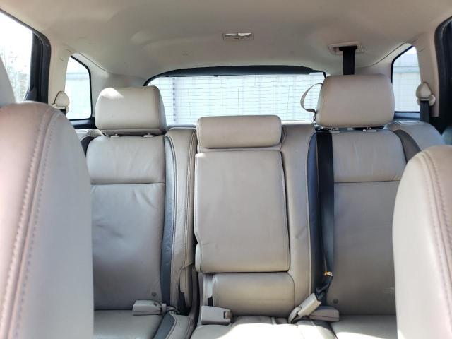 82664574-2010-mazda-cx-9_10