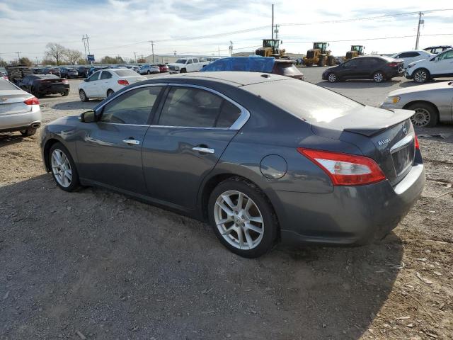 82686474-2010-nissan-maxima_2