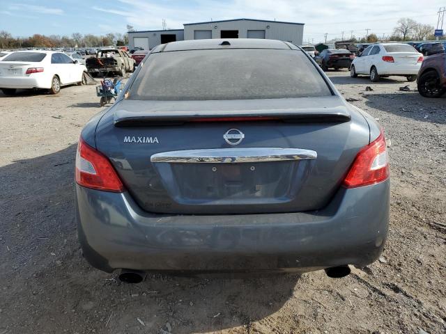 82686474-2010-nissan-maxima_6