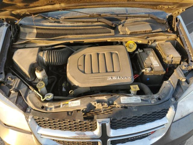 82695054-2017-dodge-caravan_12