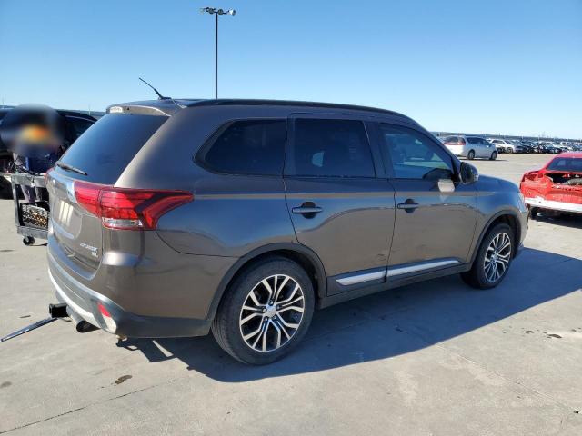 82695443-2016-mitsubishi-outlander_3