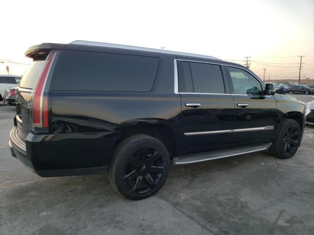 82710823-2015-cadillac-escalade_3