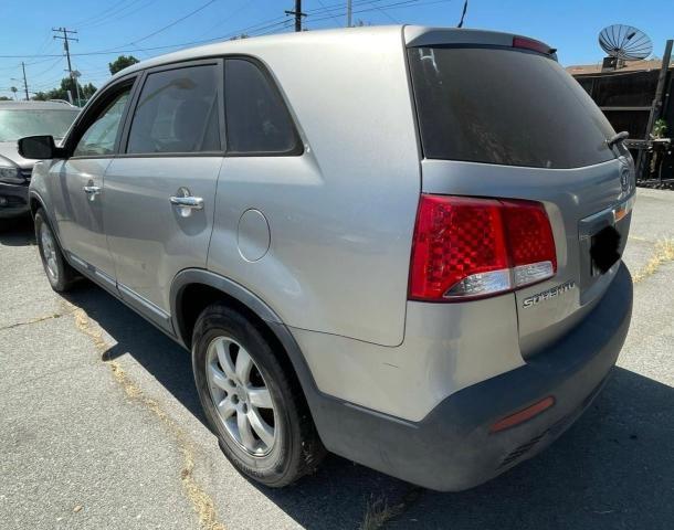 82711014-2012-kia-sorento_3