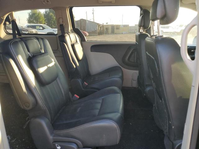 82719914-2014-chrysler-minivan_11