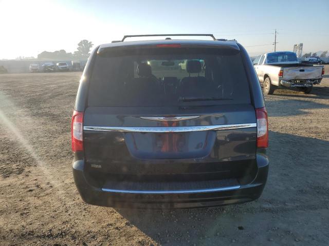 82719914-2014-chrysler-minivan_6