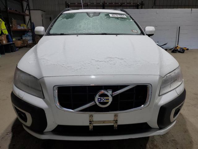 82761064-2012-volvo-xc70_5