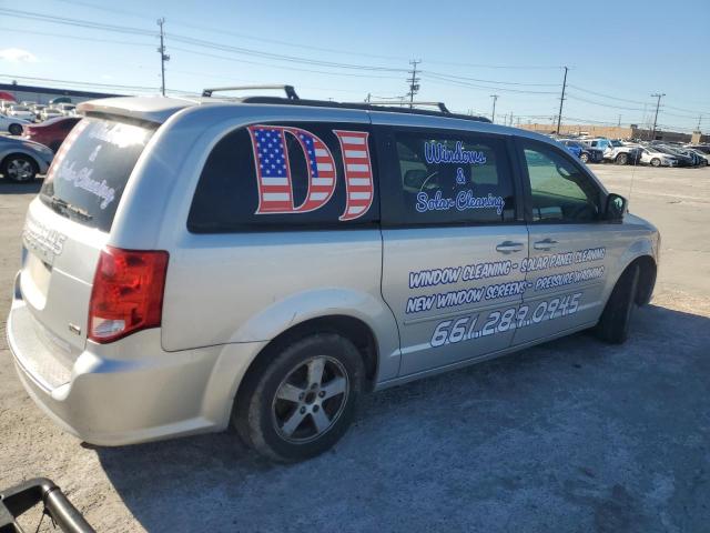 82761593-2012-dodge-caravan_3