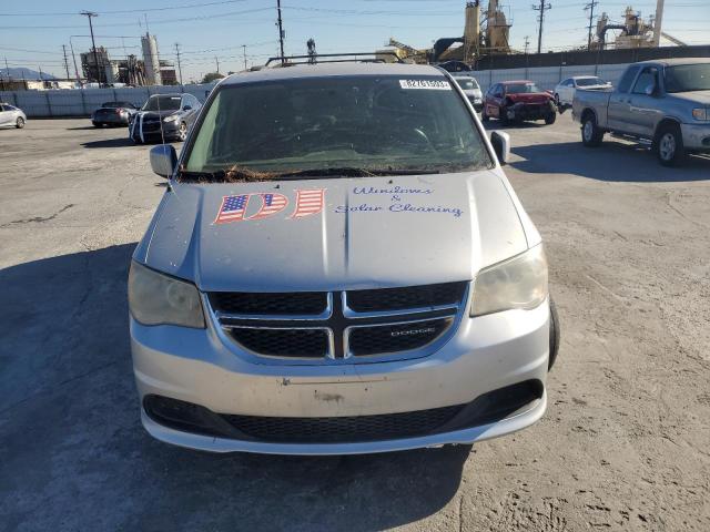 82761593-2012-dodge-caravan_5