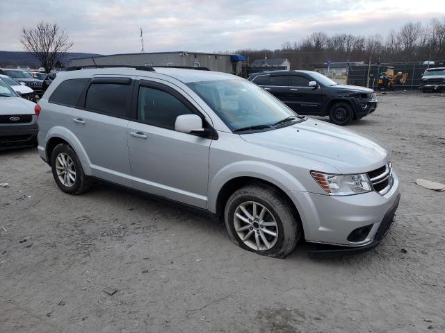 82767184-2014-dodge-journey_4