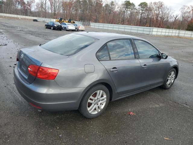 82772024-2011-volkswagen-jetta_3