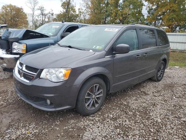 82809813-2017-dodge-caravan_1