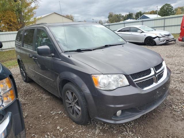 82809813-2017-dodge-caravan_4