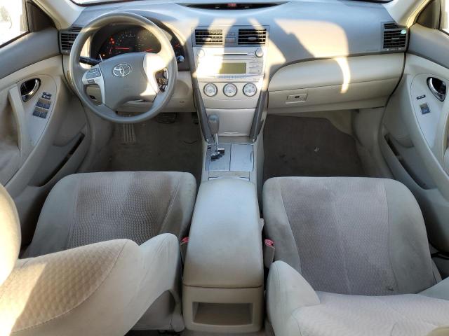 82811754-2011-toyota-camry_8