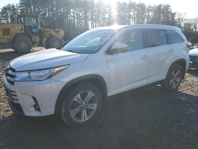 82812384-2019-toyota-highlander_1