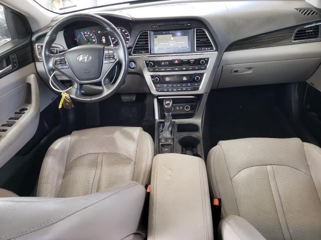 82815994-2016-hyundai-sonata_8