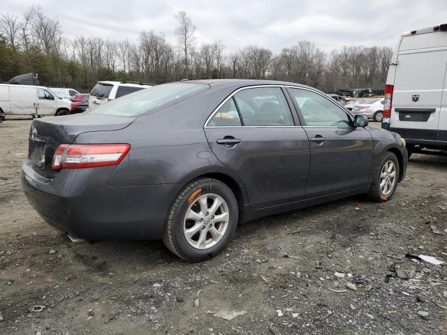 82816493-2011-toyota-camry_3