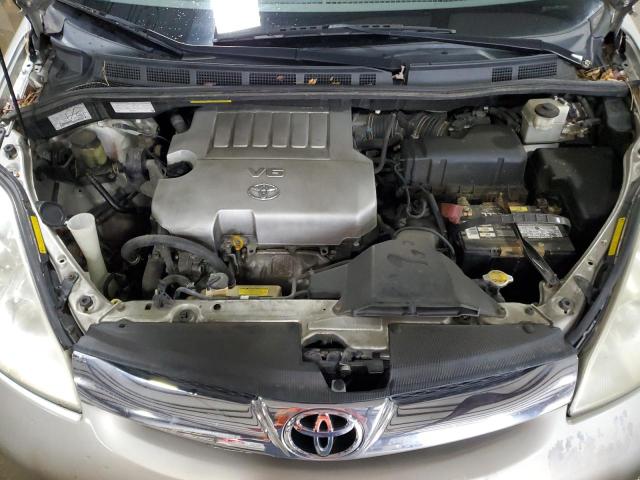 82880844-2010-toyota-all-models_12