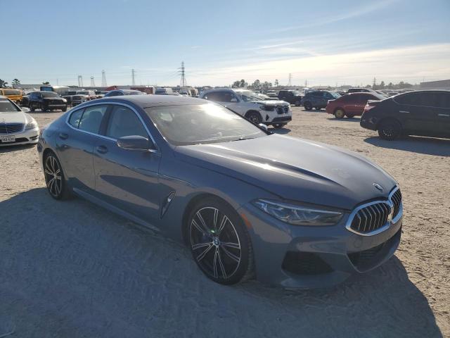 82894104-2022-bmw-m8_4