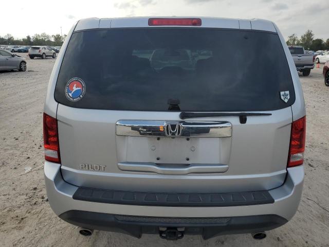 82909544-2015-honda-pilot_6