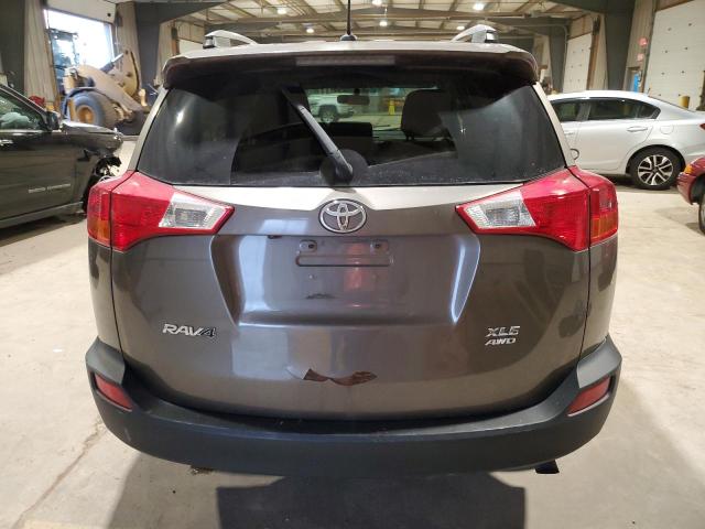 82915454-2015-toyota-rav4_6