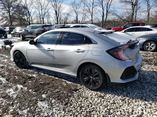 82916354-2018-honda-civic_2