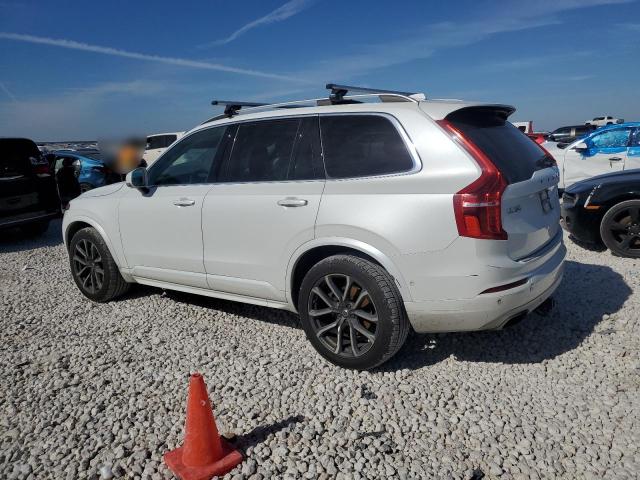 82932954-2016-volvo-xc90_2