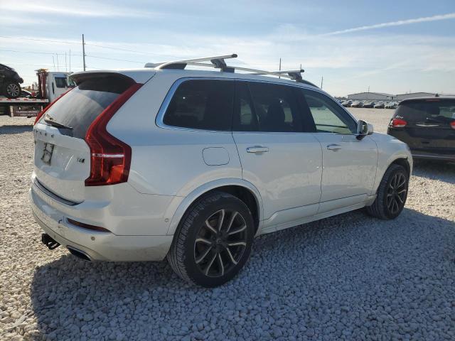 82932954-2016-volvo-xc90_3