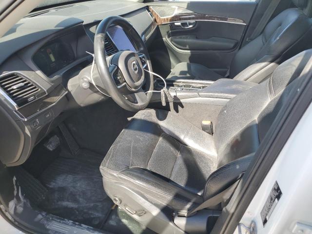 82932954-2016-volvo-xc90_7
