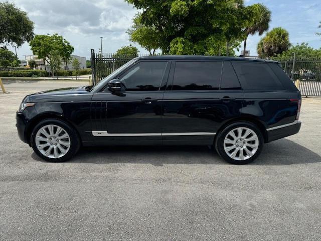 82934114-2016-land-rover-rangerover_13