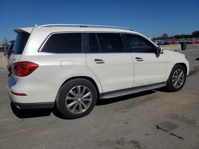 82934234-2016-mercedes-benz-gl-class_3