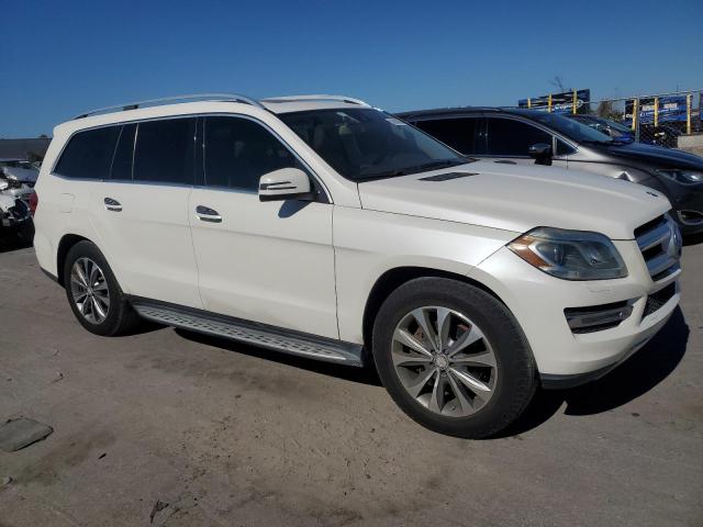 82934234-2016-mercedes-benz-gl-class_4