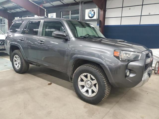 82957394-2016-toyota-4runner_4