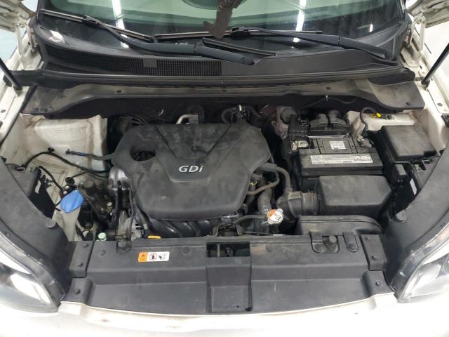 82994044-2016-kia-soul_11