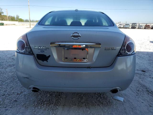 83007364-2010-nissan-altima_6