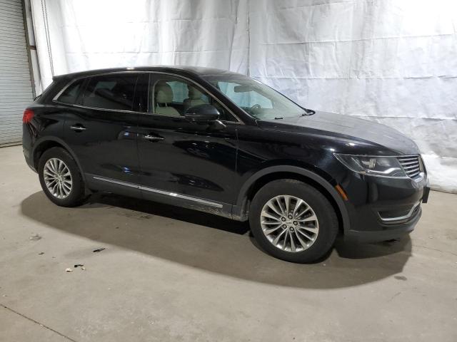 83009364-2018-lincoln-mkx_4