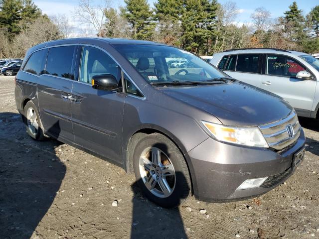 83010474-2012-honda-odyssey_4